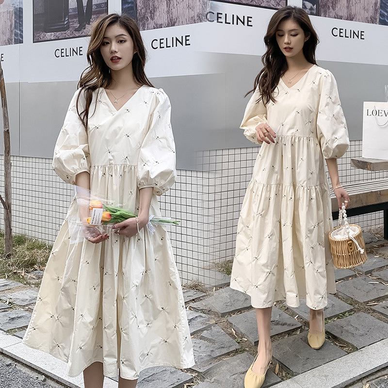 Embroidered Mid-Length High Waist Maternity Dress